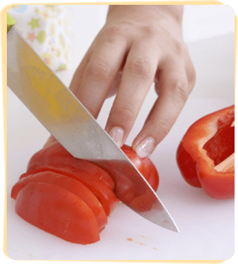 パプリカやピーマンは切ってもビタミンが減りにくい